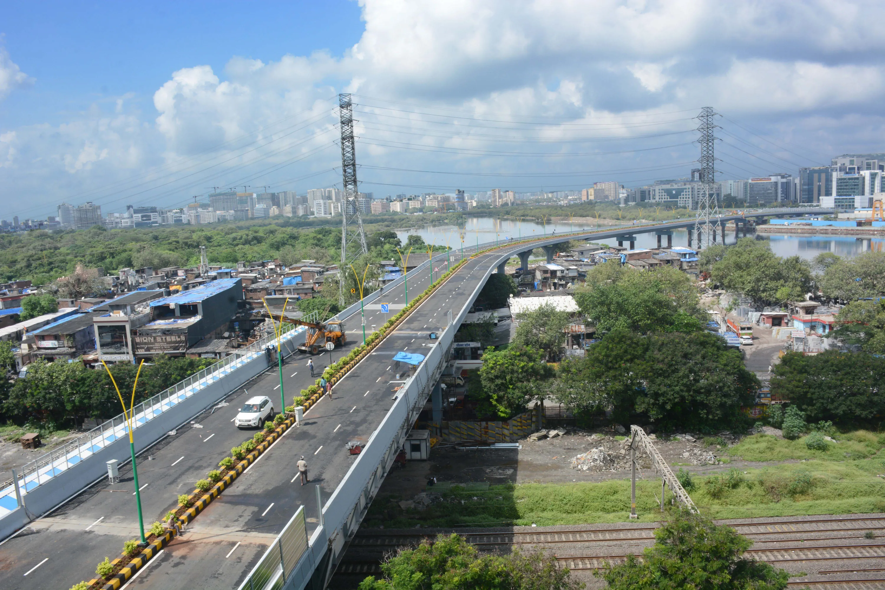 BKC Connector 1