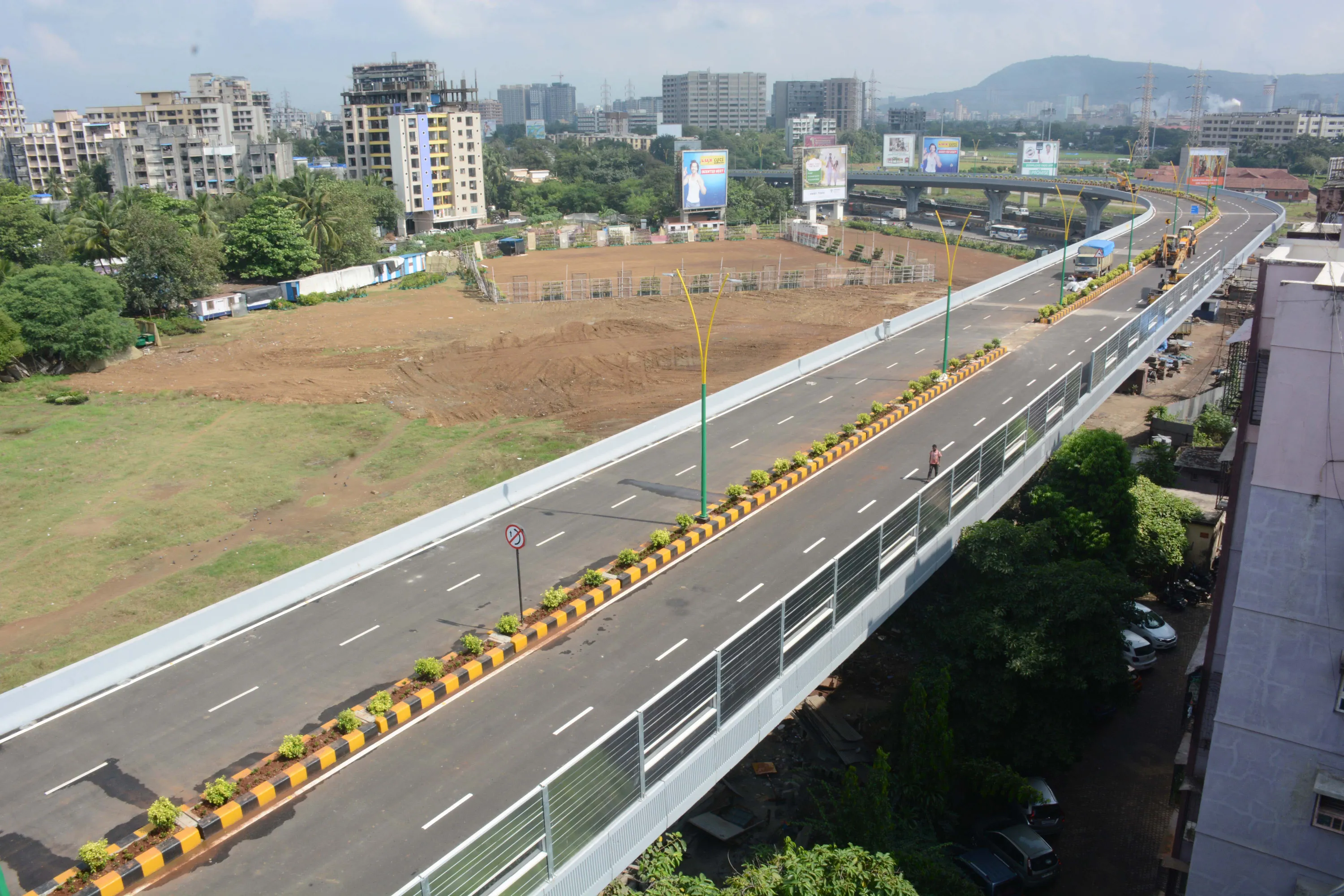 BKC Connector 8