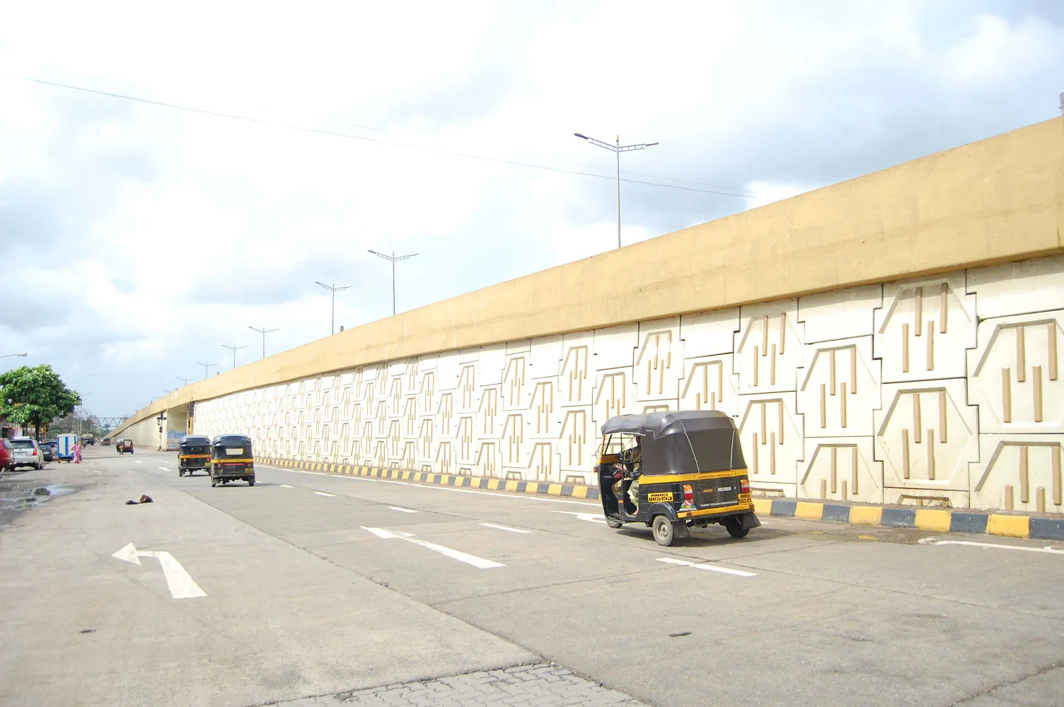 Western Express Highway (WEH) Subway 3